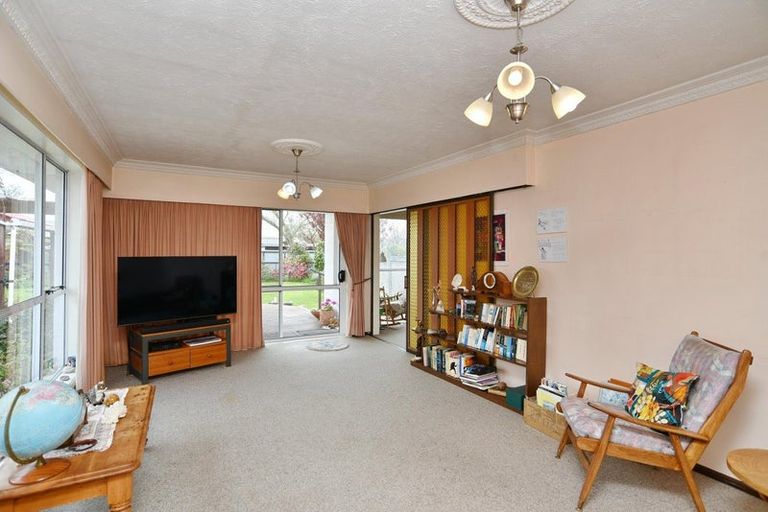 Photo of property in 32 Monowai Crescent, North New Brighton, Christchurch, 8083