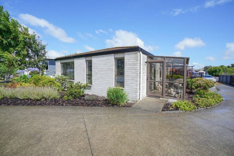 Photo of property in 782 Queens Drive, Waikiwi, Invercargill, 9810