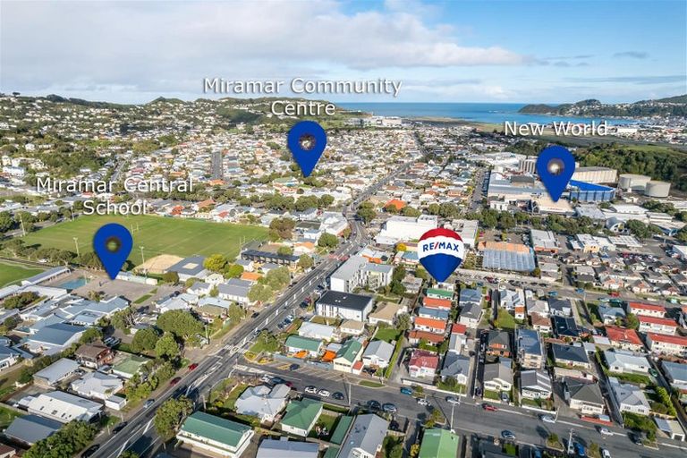 Photo of property in 2/35 Tahi Street, Miramar, Wellington, 6022