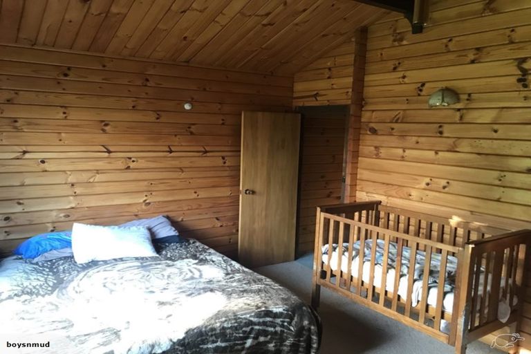 Photo of property in 9 Donald Ross Place, Te Anau, 9600