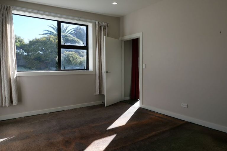 Photo of property in 51 William Street, Waikanae Beach, Waikanae, 5036