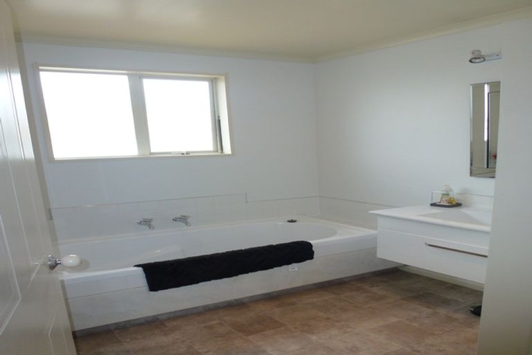 Photo of property in 3 Larch Crescent, Alexandra, 9320