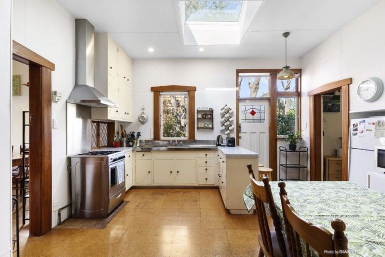 Photo of property in 107 Upland Road, Kelburn, Wellington, 6012