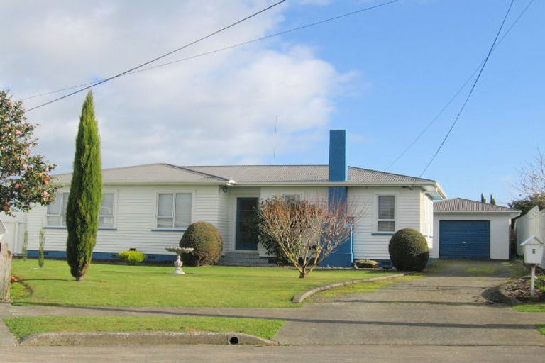 Photo of property in 2 Philip Place, Feilding, 4702