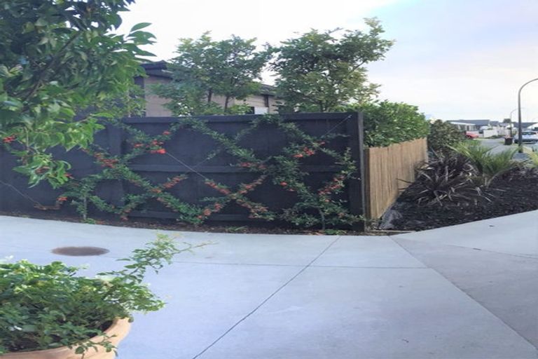 Photo of property in 94 Franks Way, Papamoa Beach, Papamoa, 3118