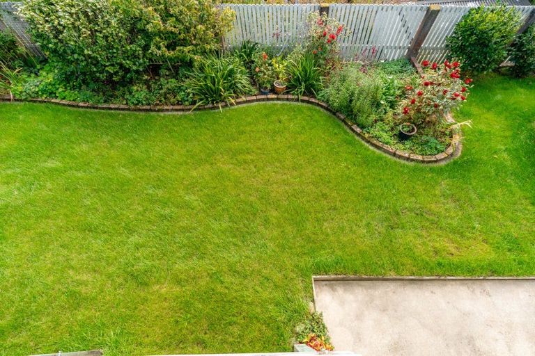 Photo of property in 8 Torwood Road, Khandallah, Wellington, 6035