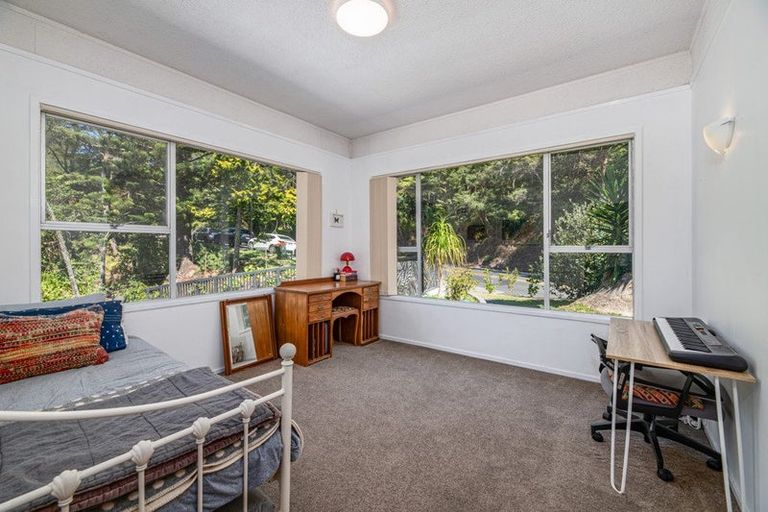 Photo of property in 318 Huia Road, Titirangi, Auckland, 0604