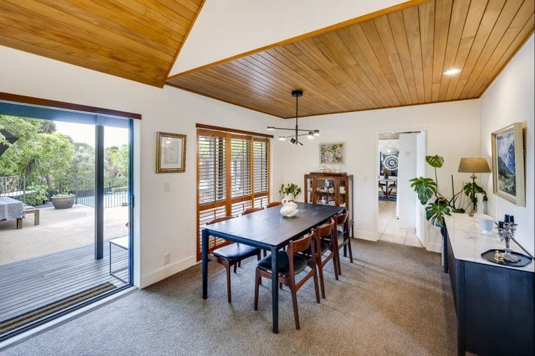 Photo of property in 5a Tauroa Road, Havelock North, 4130