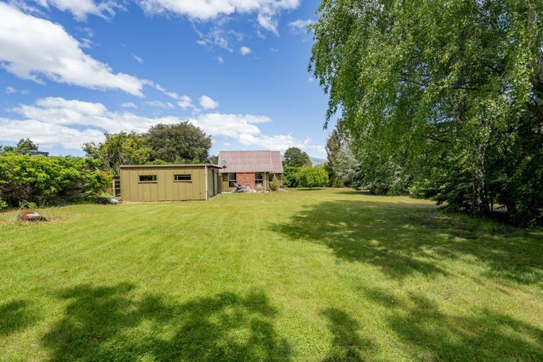 Photo of property in 197 Beacon Point Road, Wanaka, 9305