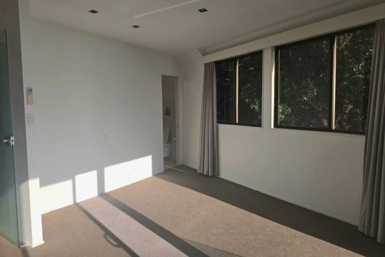 Photo of property in 278 Vipond Road, Stanmore Bay, Whangaparaoa, 0932