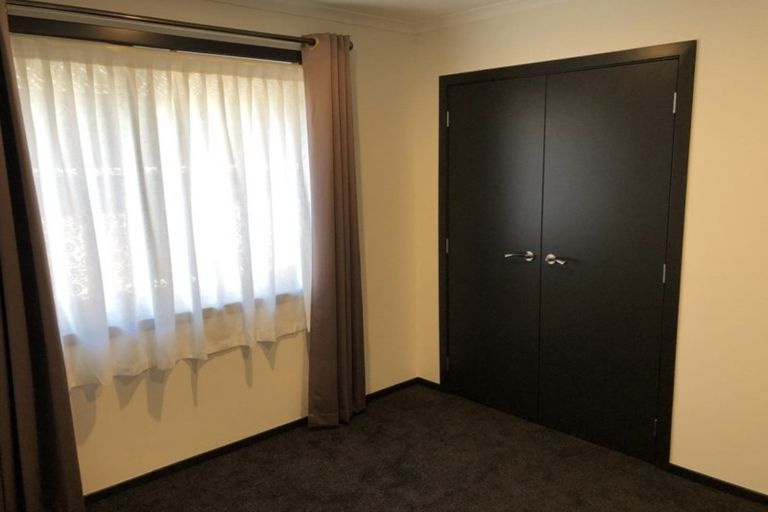 Photo of property in 19 Ribbonwood Close, Te Kauwhata, 3710