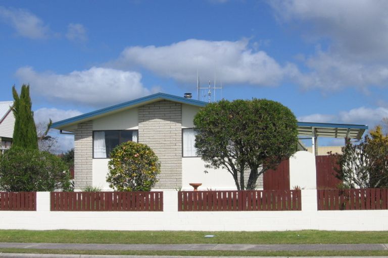 Photo of property in 94 Gloucester Road, Mount Maunganui, 3116