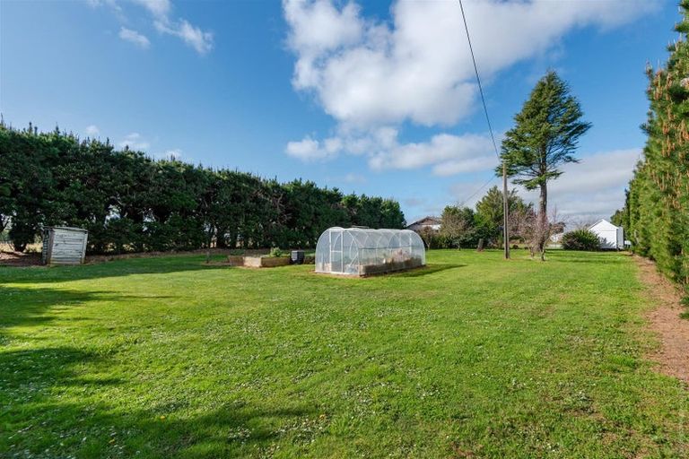 Photo of property in 592 Finlays Road, West Melton, Christchurch, 7675