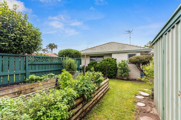 Photo of property in 34 Santa Monica Drive, Papamoa Beach, Papamoa, 3118