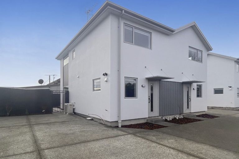 Photo of property in 4/51 Hills Road, Edgeware, Christchurch, 8013