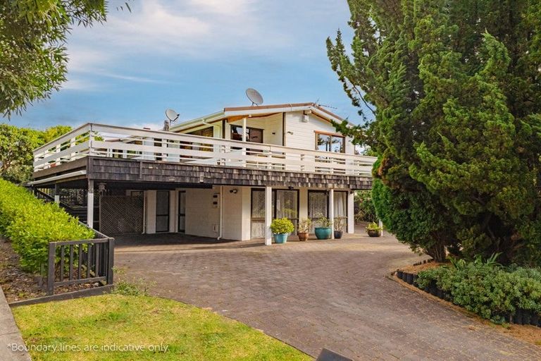 Photo of property in 25 Derrimore Heights, Clover Park, Auckland, 2019