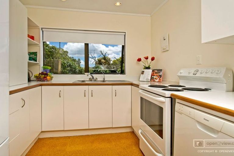 Photo of property in 49a Stanley Road, Glenfield, Auckland, 0629