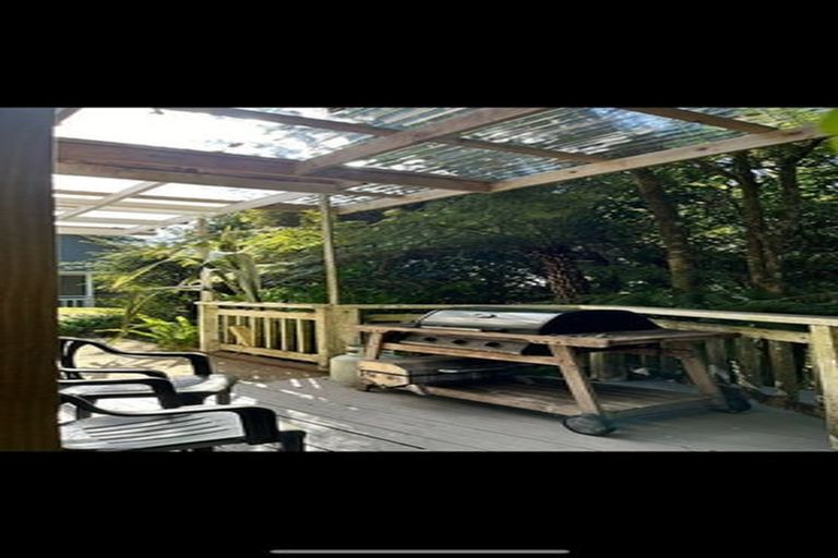 Photo of property in 96 Te Haumi Drive, Paihia, 0200