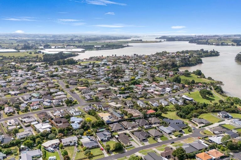 Photo of property in 30 Owens Road, Waiuku, 2123