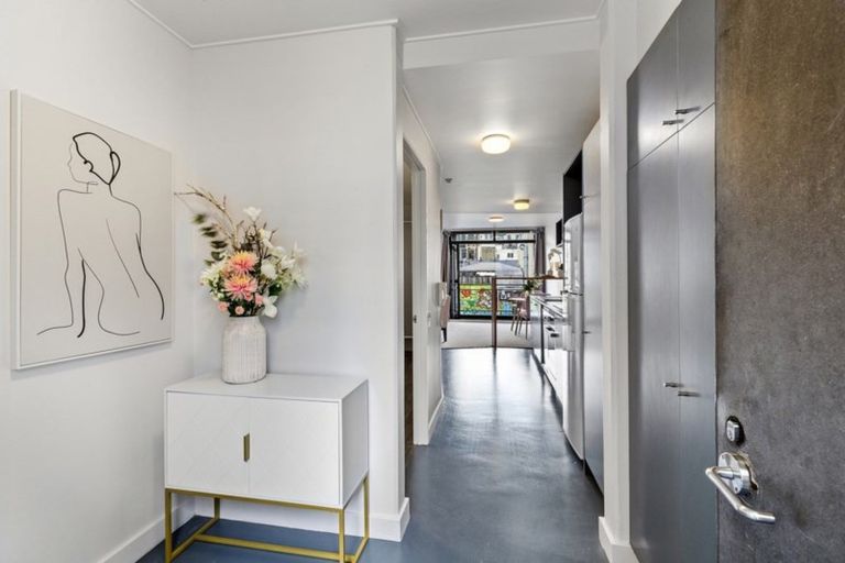 Photo of property in Hannahs Corner, 18/8 Leeds Street, Te Aro, Wellington, 6011