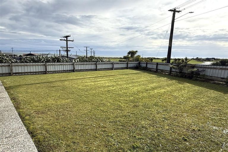 Photo of property in 16 Monro Street, Cobden, Greymouth, 7802