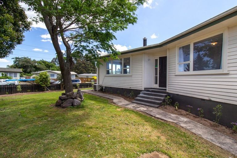 Photo of property in 5 Homedale Street, Pukehangi, Rotorua, 3015