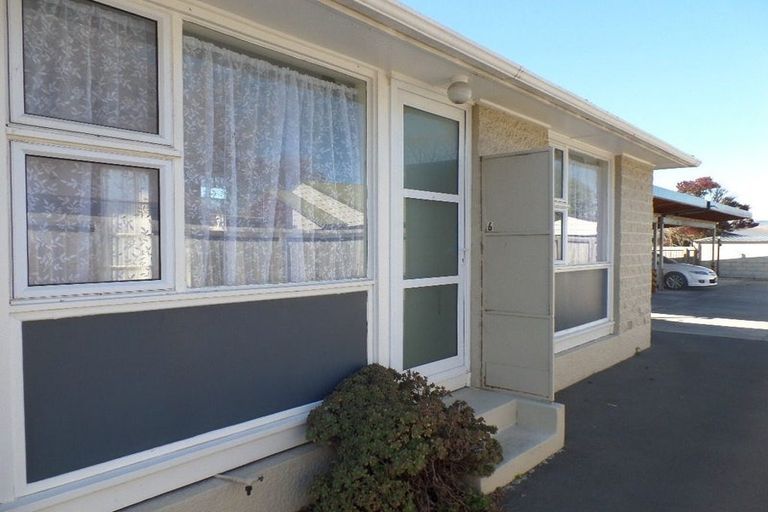 Photo of property in 2/9 Abberley Crescent, St Albans, Christchurch, 8014