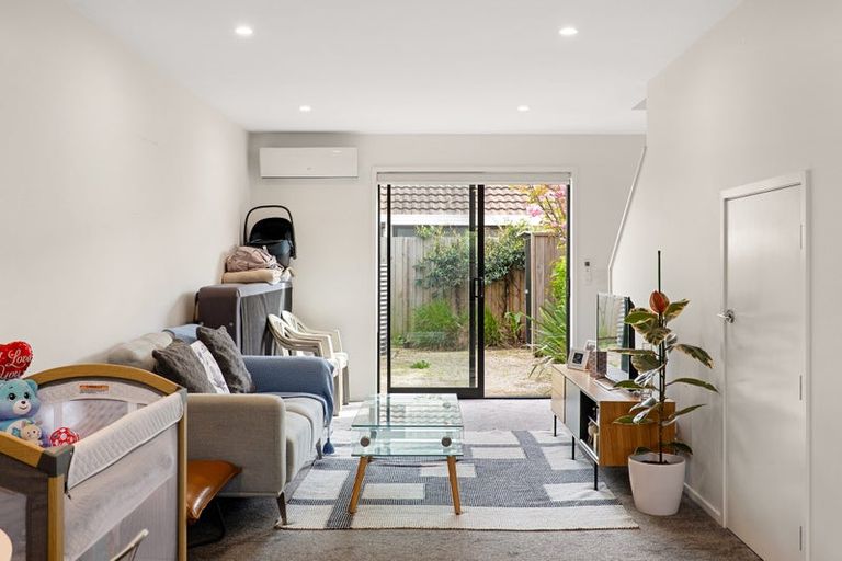 Photo of property in 9 Bings Lane, Richmond, Christchurch, 8013