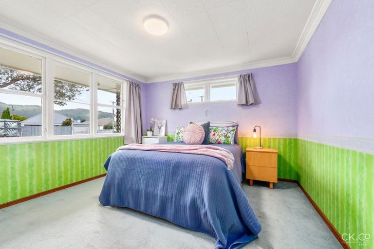 Photo of property in 991 High Street, Avalon, Lower Hutt, 5011