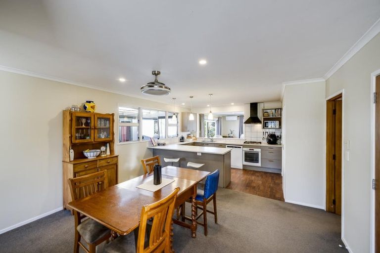 Photo of property in 14 Given Street, Havelock North, 4130