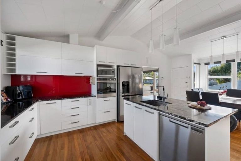 Photo of property in 10 Woodhouse Place, Pirimai, Napier, 4112