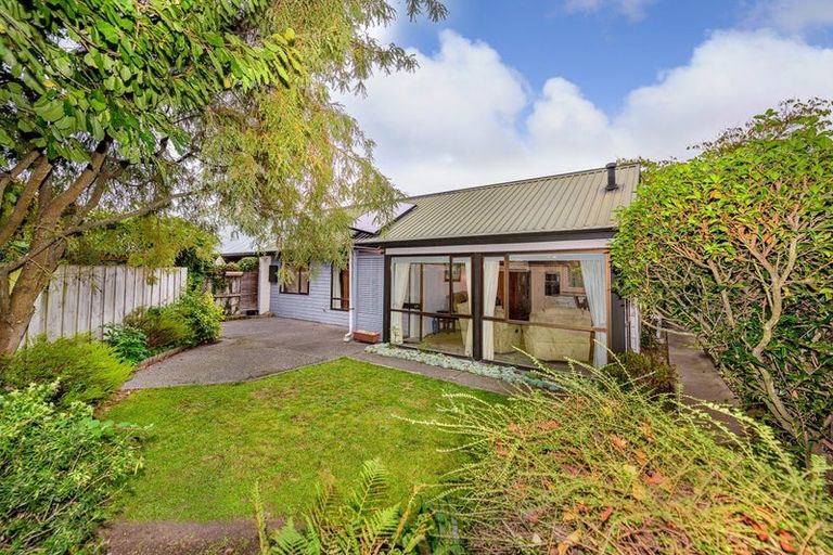 Photo of property in 63a Torrens Road, Hillmorton, Christchurch, 8024