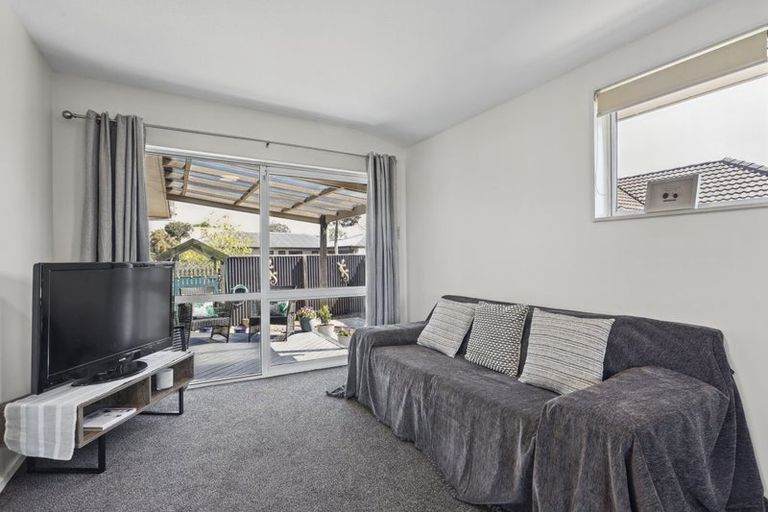 Photo of property in 44 Holland Drive, Kaiapoi, 7630