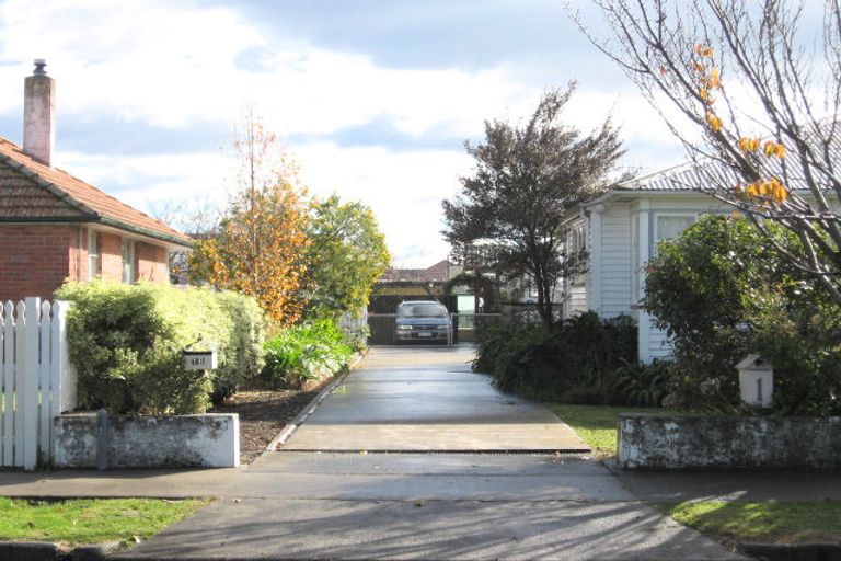 Photo of property in 1b Sidey Place, Marewa, Napier, 4110