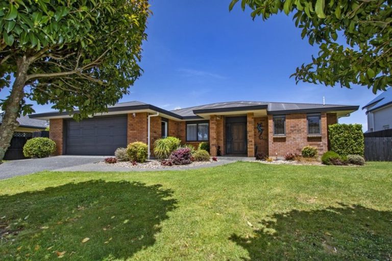 Photo of property in 10 Chatsfield Place, Te Kamo, Whangarei, 0112