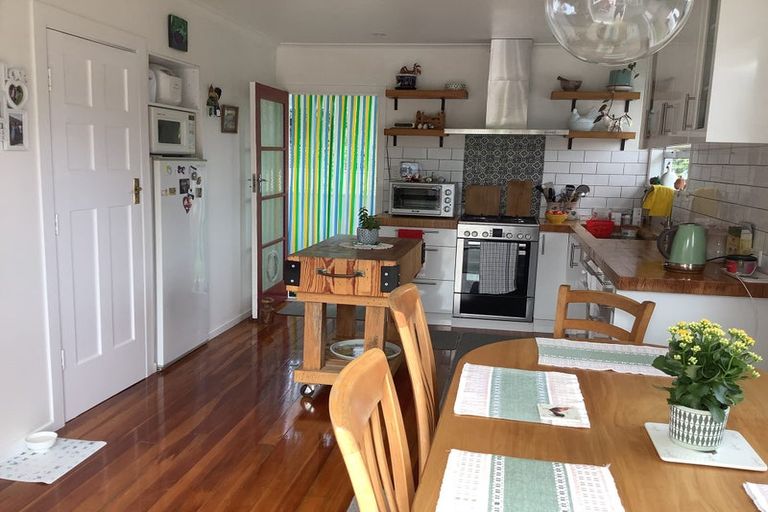 Photo of property in 28a Old Road South, Okato, 4335