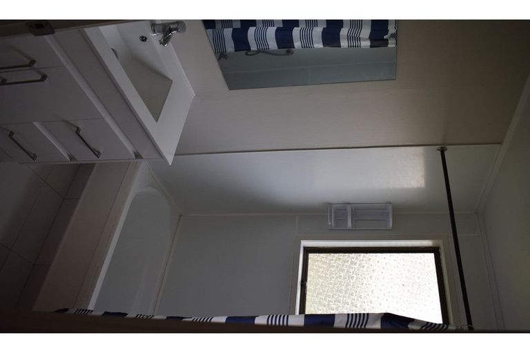 Photo of property in 13 Poutini Place, Manurewa, Auckland, 2102