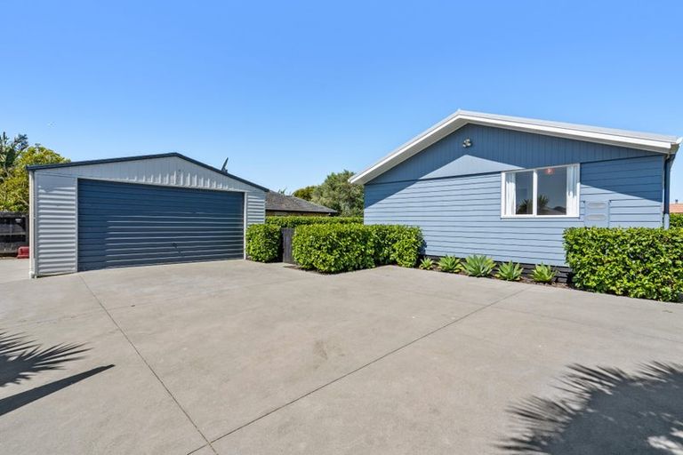 Photo of property in 10 Lowburn Avenue, Waipu, 0510