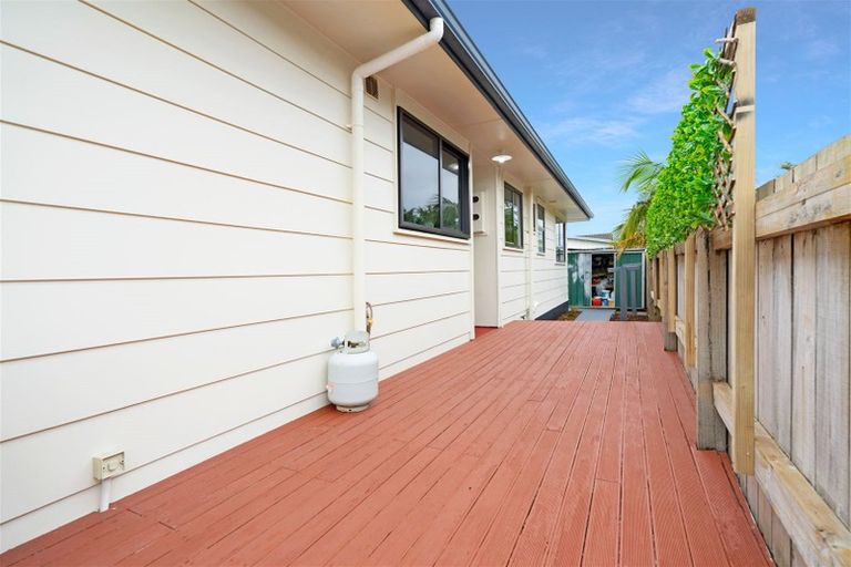 Photo of property in 2a Murillo Place, Henderson, Auckland, 0612