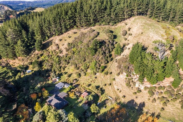 Photo of property in 26 Ngatiawa Road, Reikorangi, Waikanae, 5391