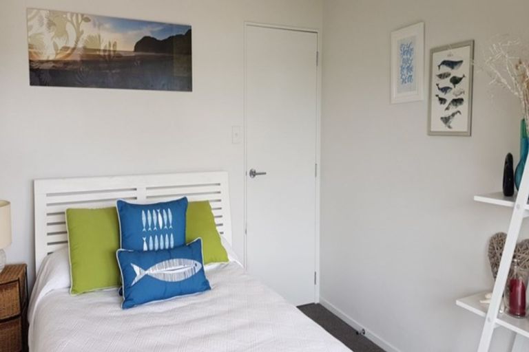 Photo of property in 14 Omutu Street, Oakura, Hikurangi, 0184