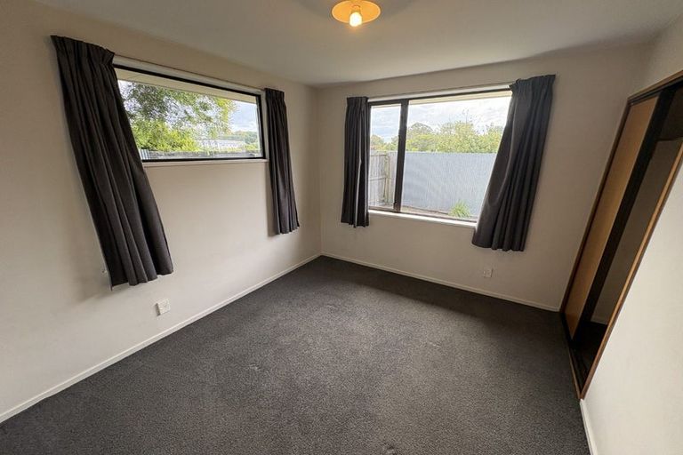 Photo of property in 21 Ballantyne Avenue, Upper Riccarton, Christchurch, 8041