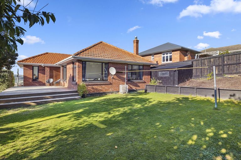 Photo of property in 2 Rutland Street, Mornington, Dunedin, 9011