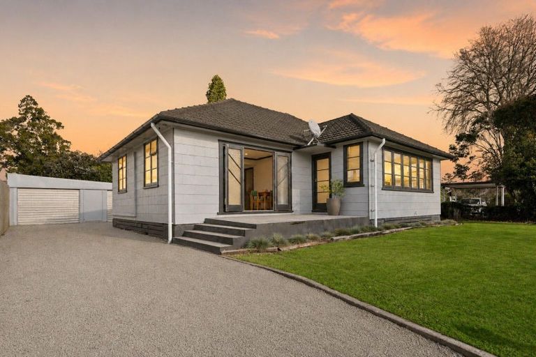 Photo of property in 6 Sare Crescent, Fairfield, Hamilton, 3214