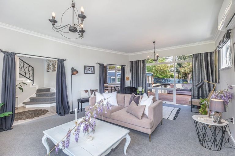 Photo of property in 35 Chester Street, Levin, 5510