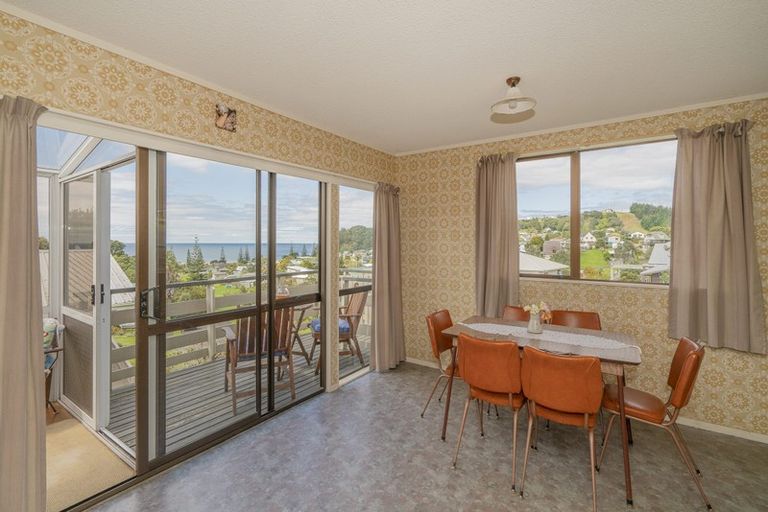 Photo of property in 114 Tuna Place, Onemana, Whangamata, 3691