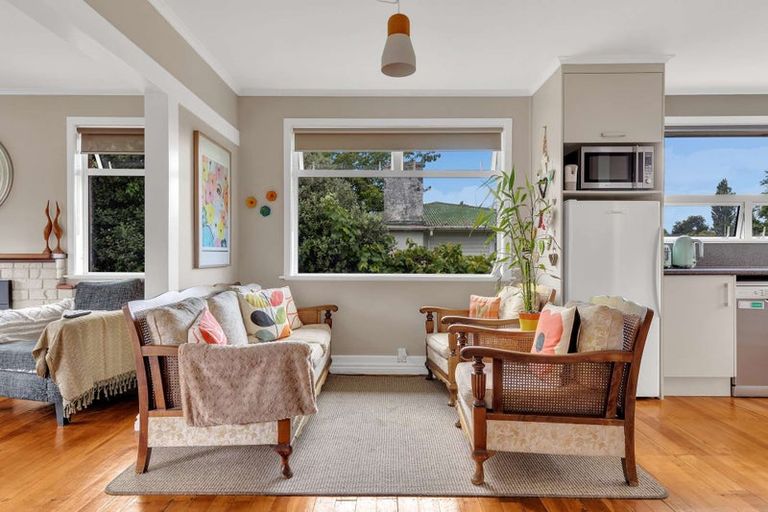 Photo of property in 28 Shirley Street, Mangakakahi, Rotorua, 3015