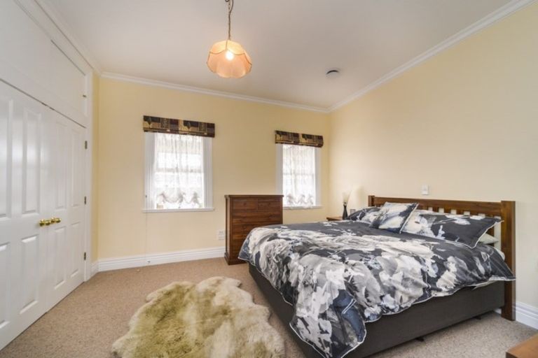 Photo of property in 161 Bridge Street, Bulls, 4818