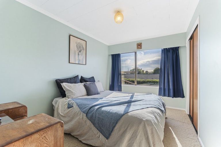 Photo of property in 10b Hickford Place, Okato, 4335