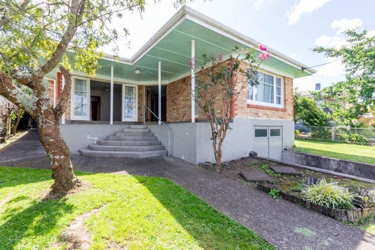 Photo of property in 12 Willoughby Street, Paeroa, 3600